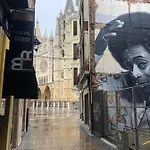 Albany 2* León