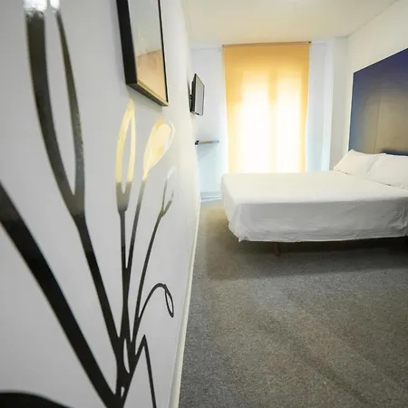 Albany Guest house 2*