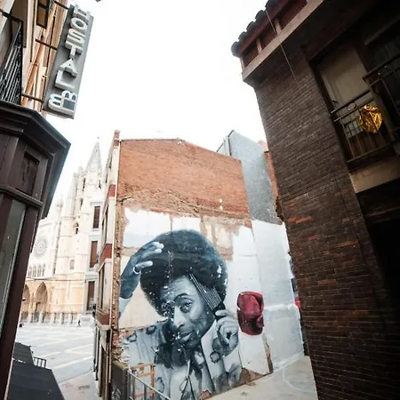 Albany Vendégház León