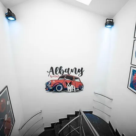Guest house Albany Leon