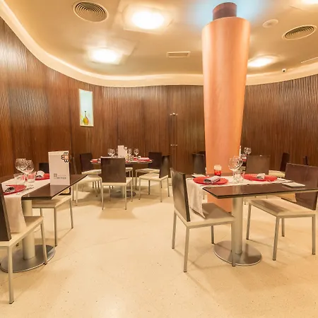 Albany Πανσιόν