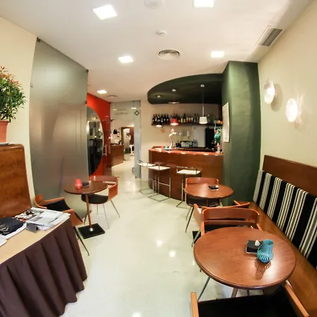 Πανσιόν Albany