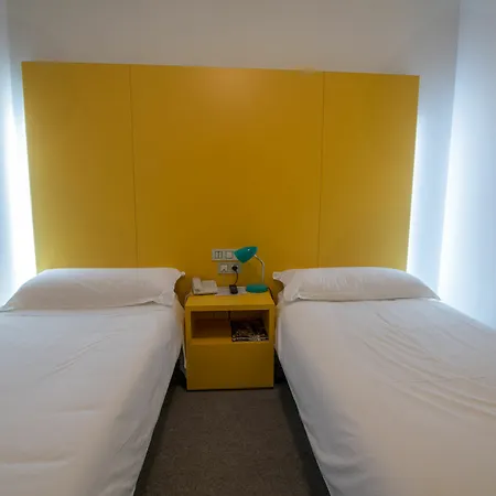 Guest house Albany 2*