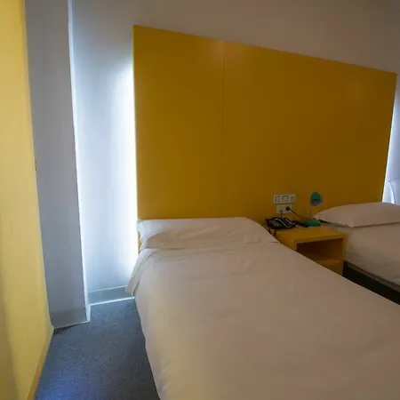 Guest house Albany Leon