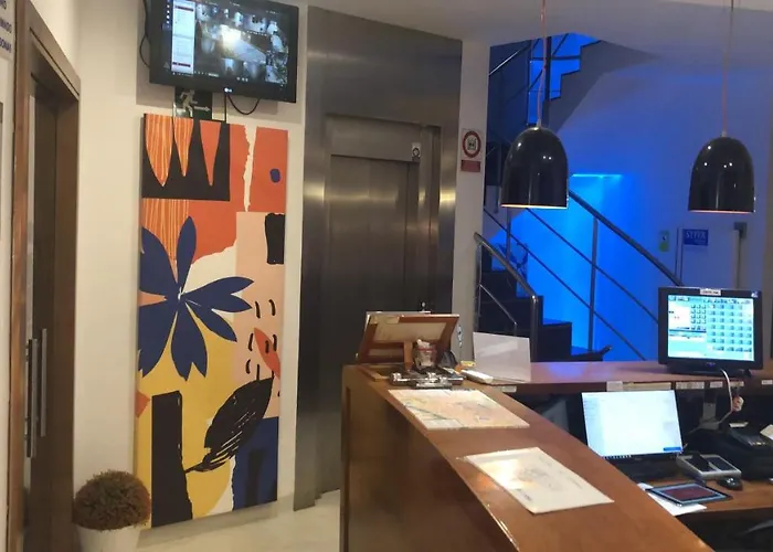 בית הארחה Albany לאון