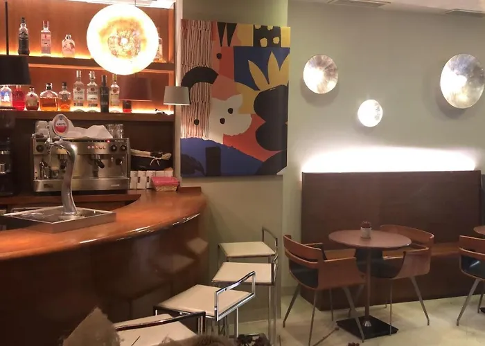 בית הארחה Albany 2*