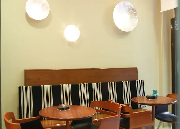 בית הארחה Albany לאון