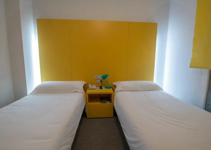 בית הארחה Albany 2*