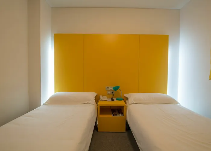 Guest house Albany 2*